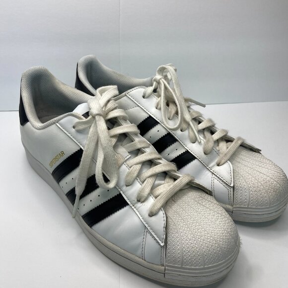 Adidas Superstar sneaker shoe - Size 10.5 - Picture 2 of 8
